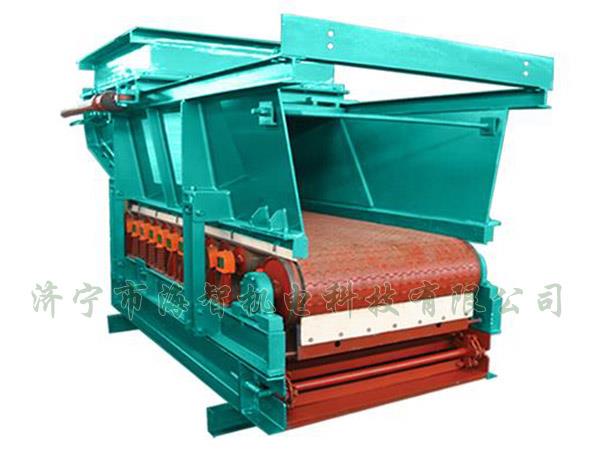 帶式（甲帶）給料機(jī)具有運(yùn)行平穩(wěn)、節(jié)能、環(huán)保等優(yōu)點(diǎn)